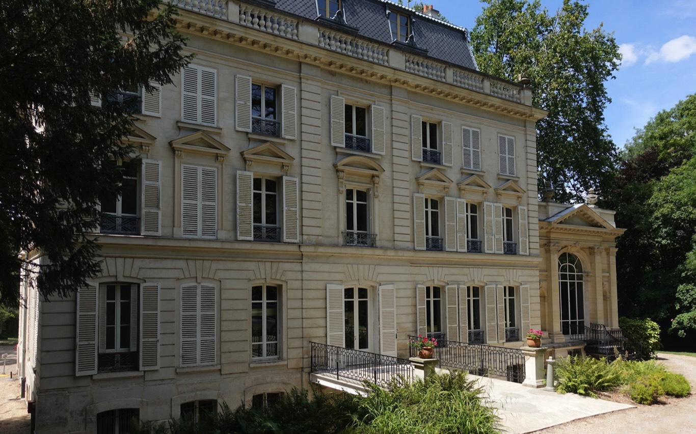 vert-mont-chateau-facade-arriere-th-6625-1366x853
